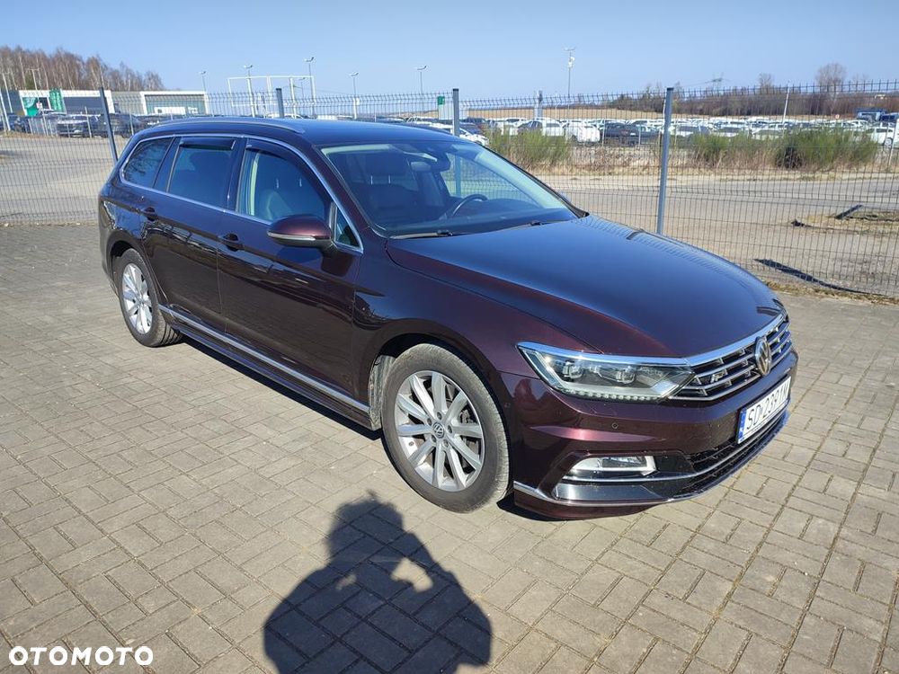 Volkswagen Passat 2.0 TDI SCR 4Motion DDG Highline - 8