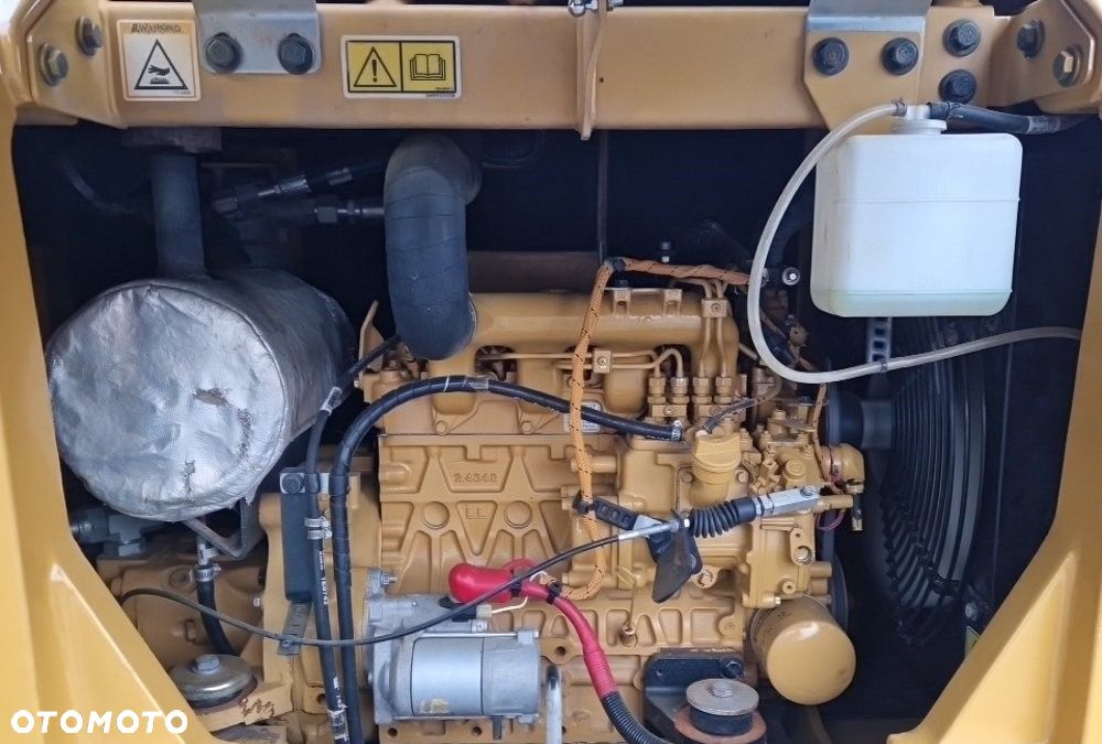 Caterpillar 305.5E2 - 3