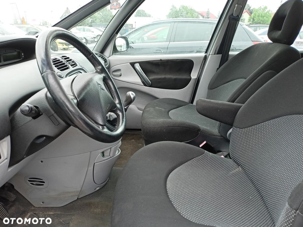 Citroën Xsara Picasso - 7