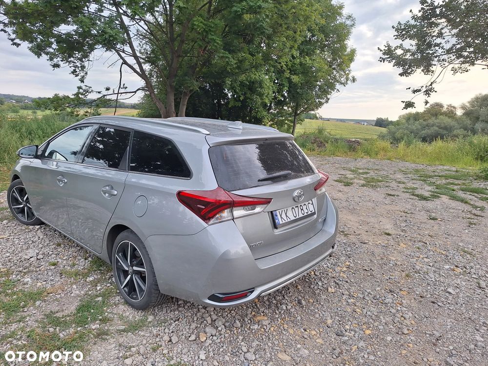 Toyota Auris - 6