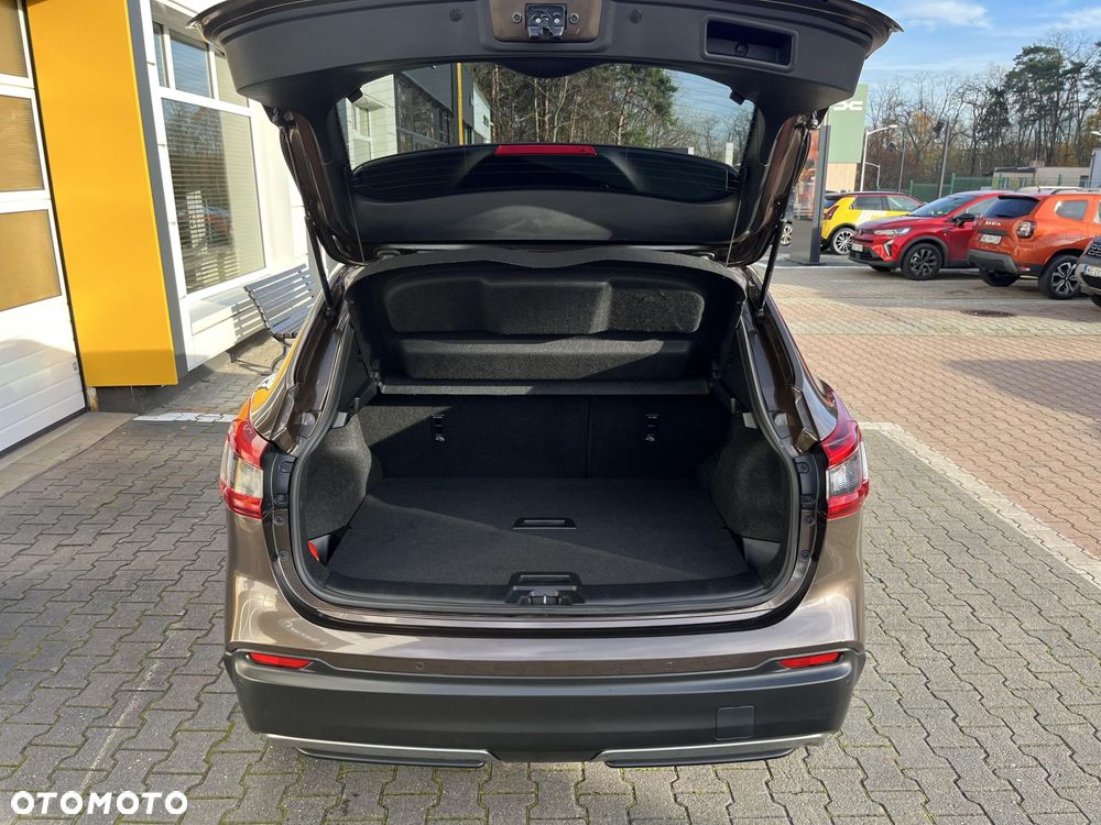 Nissan Qashqai 1.6 DIG-T N-Connecta - 17