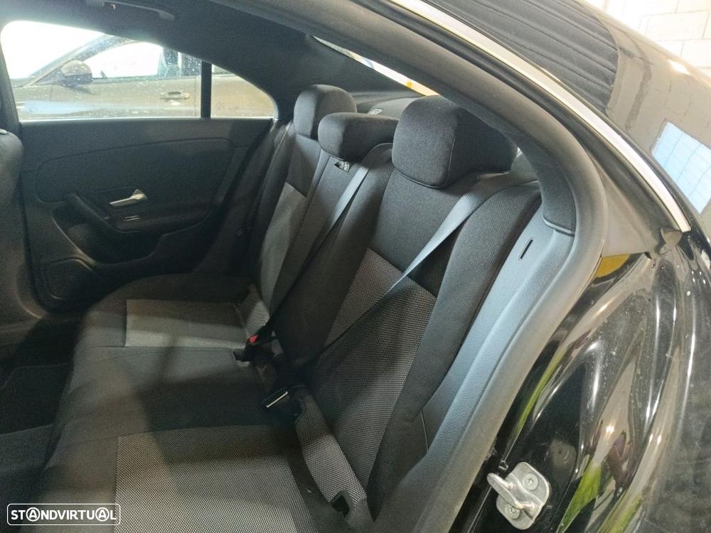 Mercedes-Benz CLA 180 d Style Aut. - 9