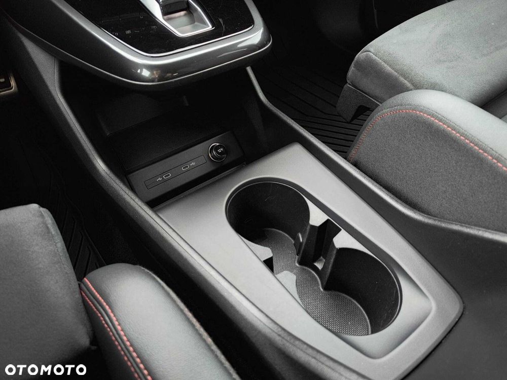 Audi Q4 e-tron - 22