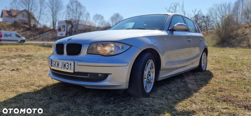 BMW Seria 1 116i - 8