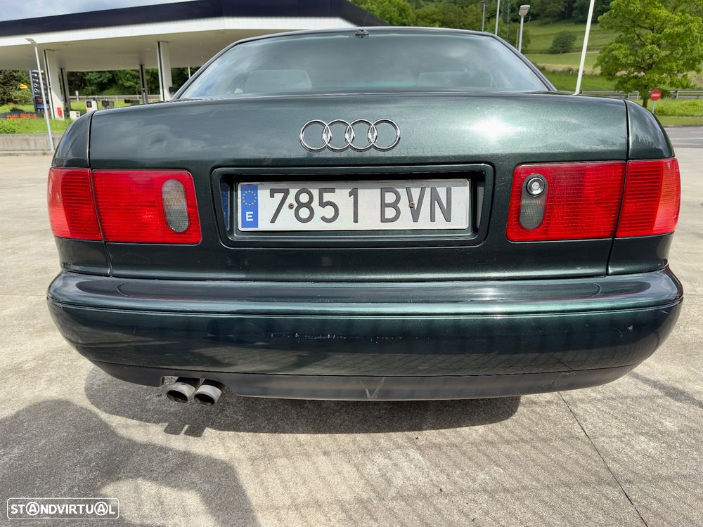 Audi A8 2.8 - 3