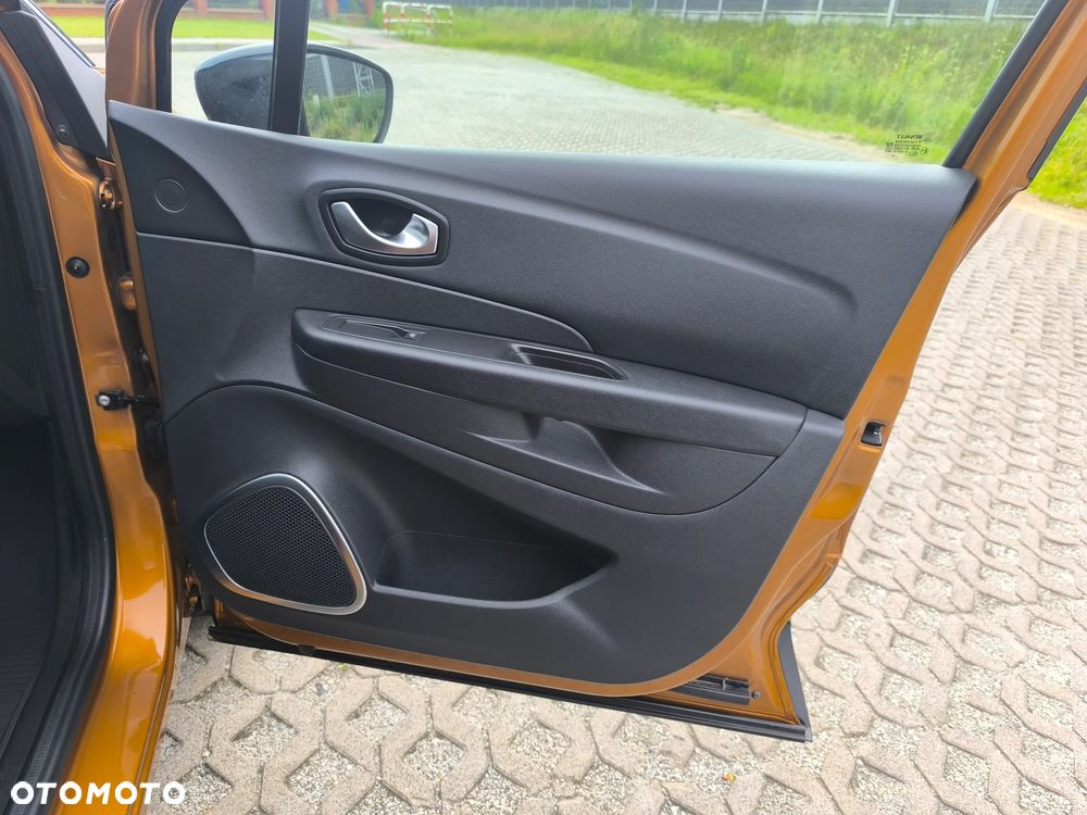 Renault Captur 1.2 Energy TCe Limited - 27