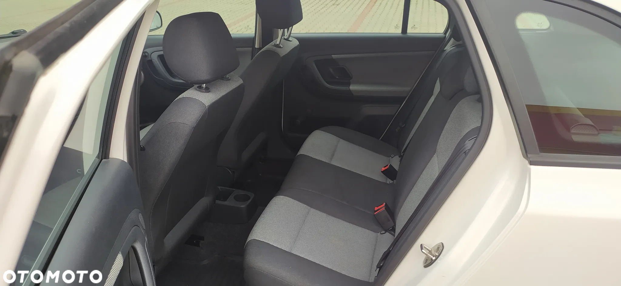 Skoda Fabia 1.6 TDI DPF Classic - 11