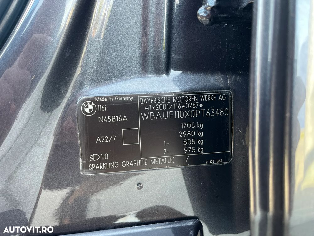 BMW Seria 1 - 17