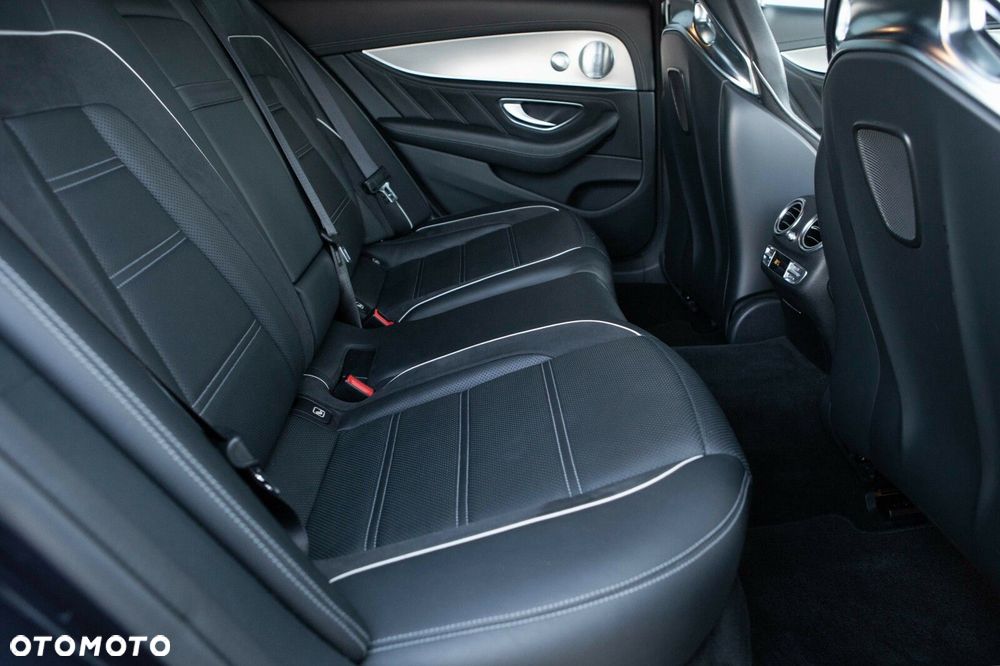 Mercedes-Benz Klasa E - 30