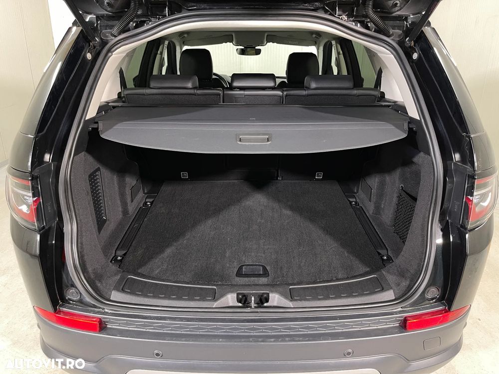 Land Rover Discovery Sport 1.5 P300e PHEV SE - 13