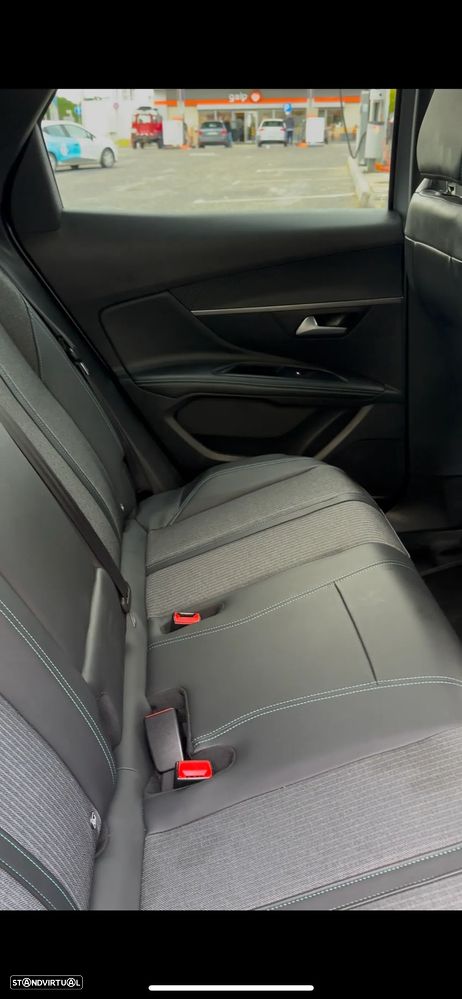 Peugeot 3008 1.6 Hybrid4 Allure Pack e-EAT8 - 15