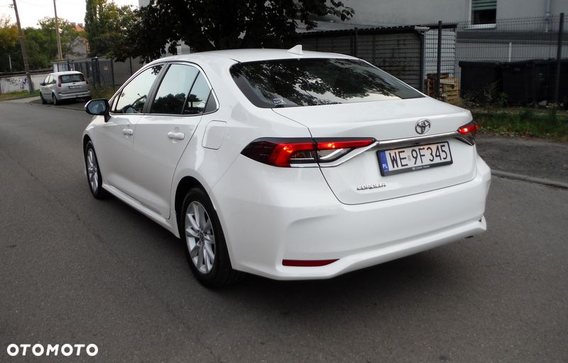 Toyota Corolla 1.5 Comfort - 10