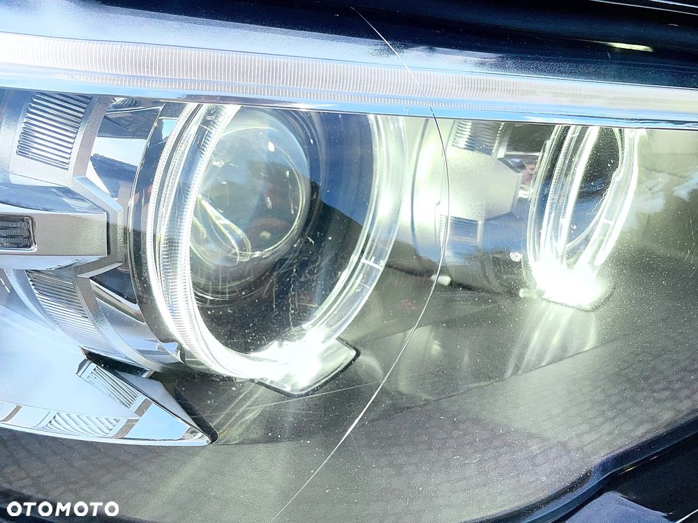 BMW Seria 5 520d xDrive Modern Line - 11