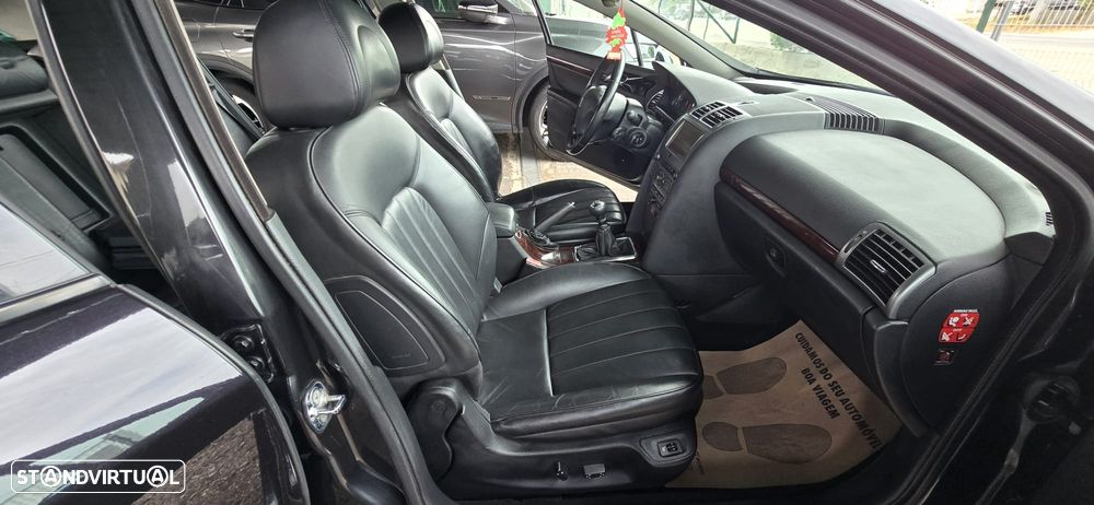 Peugeot 407 SW 2.2 HDi SE Navteq - 19