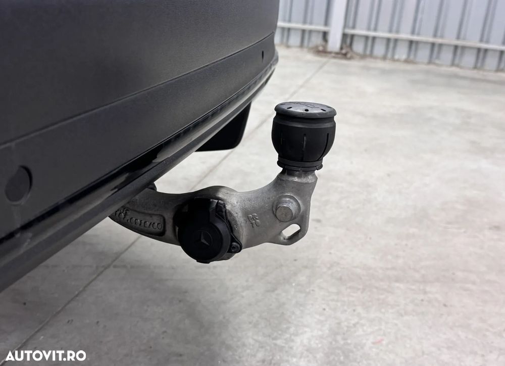 Mercedes-Benz GLC 300 de 4Matic 9G-TRONIC AMG Line Plus - 38