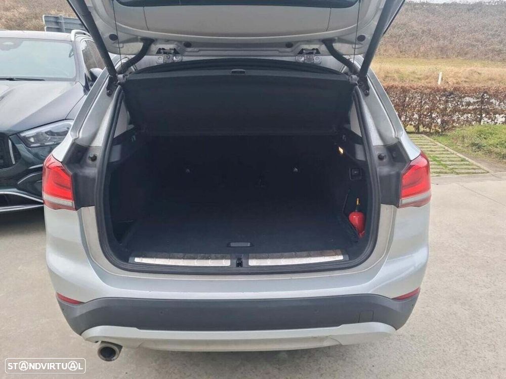 BMW X1 16 d sDrive Auto - 5