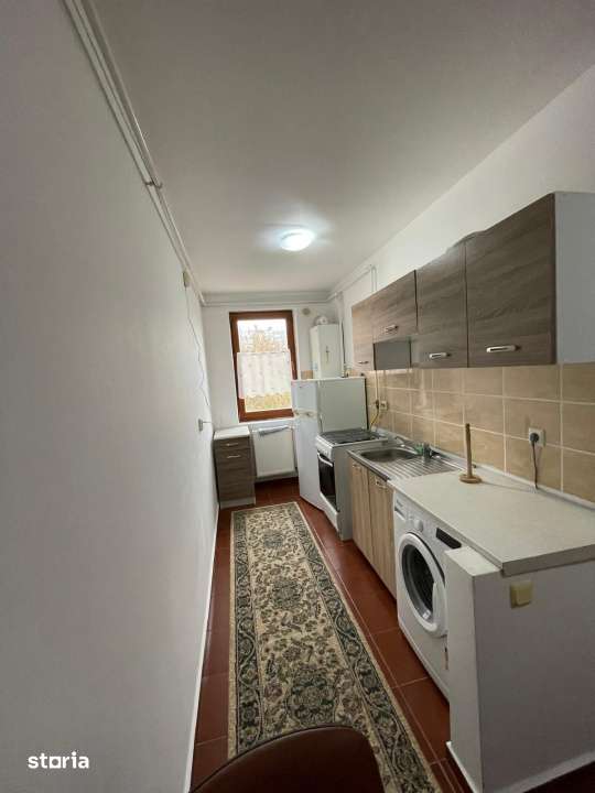 Apartament cu 1 dormitor, parcare inclusa, 38 mp, zona Sasar — fotografia 1