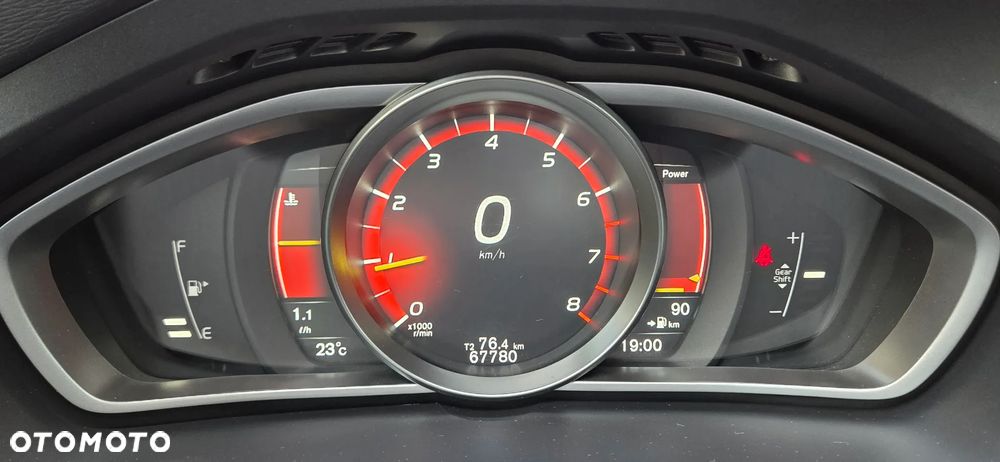 Volvo V40 - 19