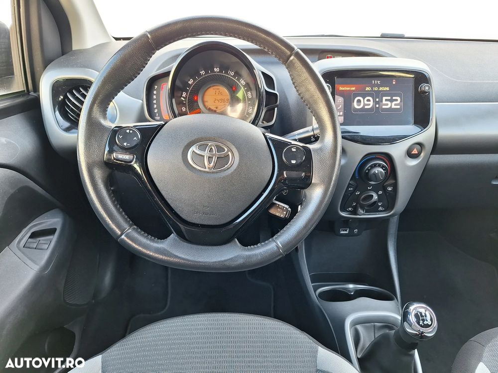 Toyota Aygo 1.0 VVY-I 5 usi X-connect - 8