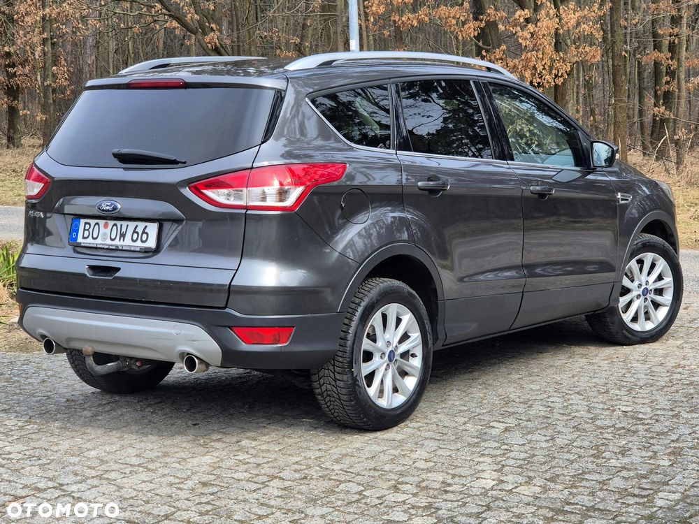 Ford Kuga 2.0 TDCi 4x4 Titanium - 10
