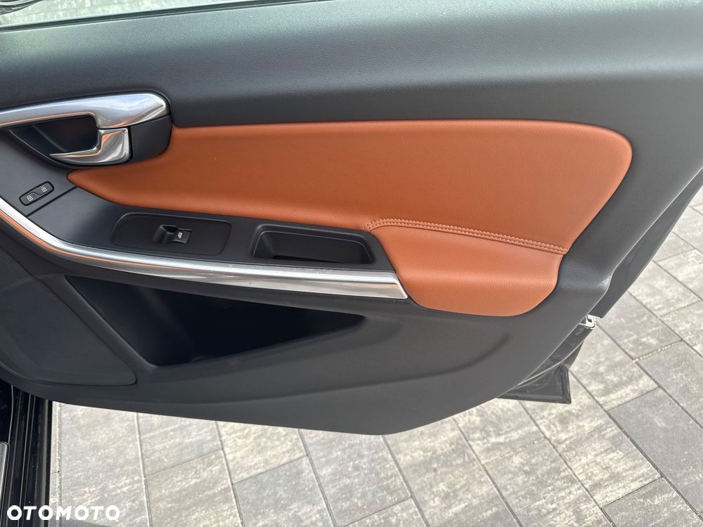 Volvo V60 - 31