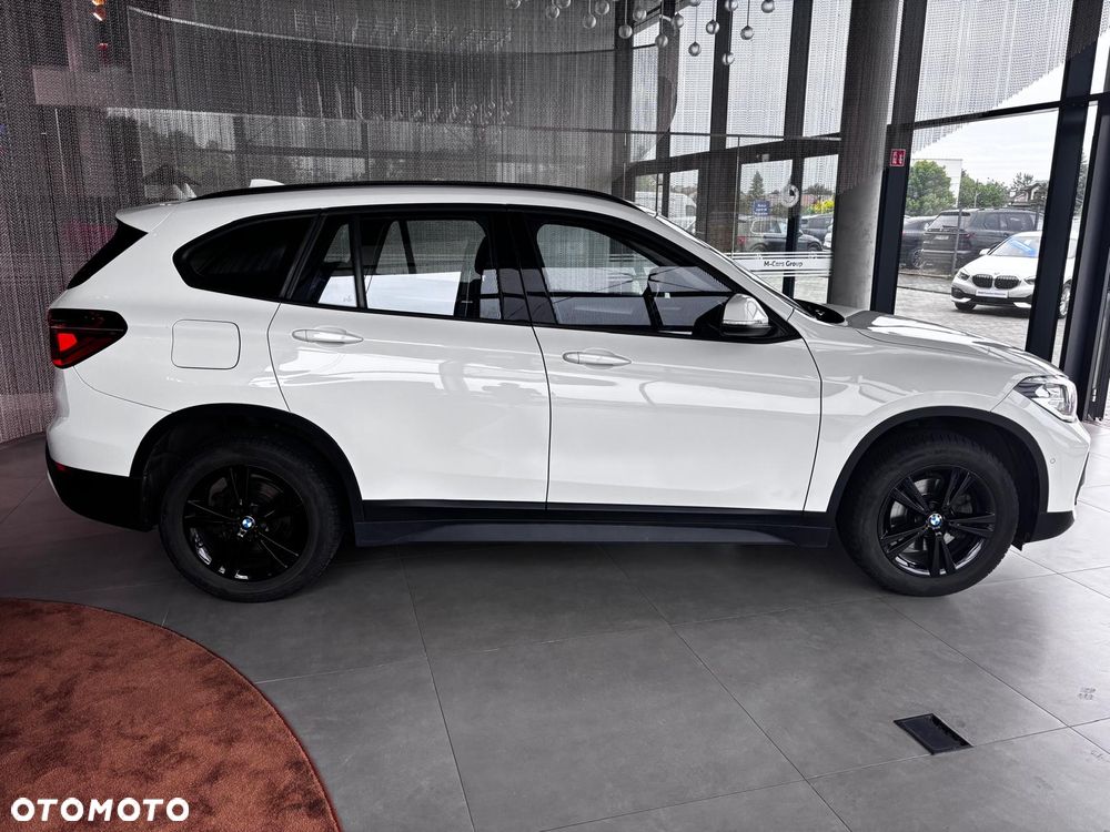 BMW X1 sDrive18i - 6