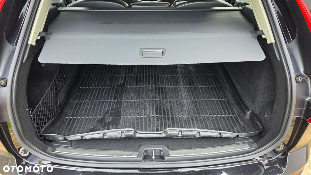 Volvo XC 60 B4 D AWD Momentum Pro - 13