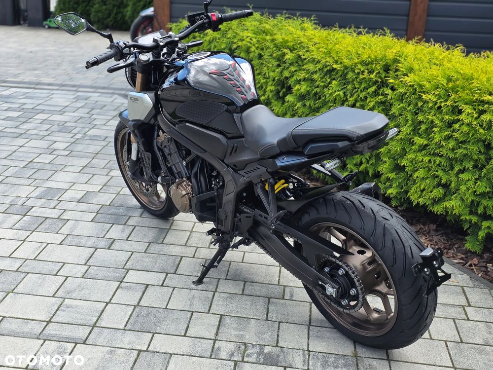 Honda CB - 18