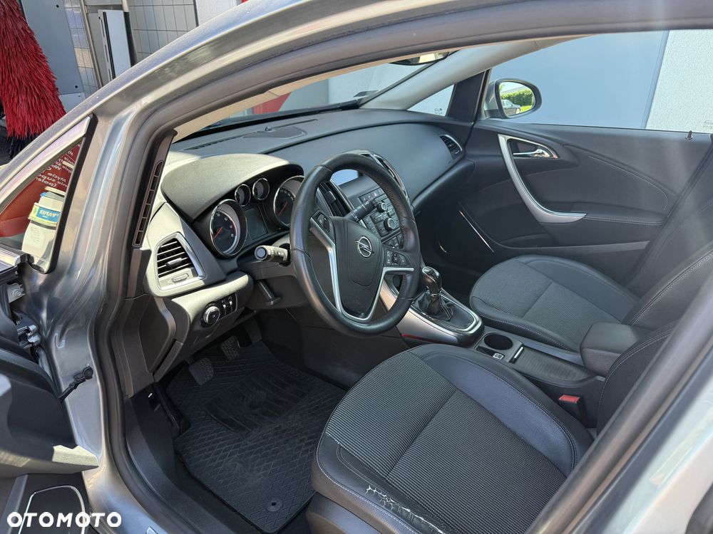 Opel Astra 1.6 - 4