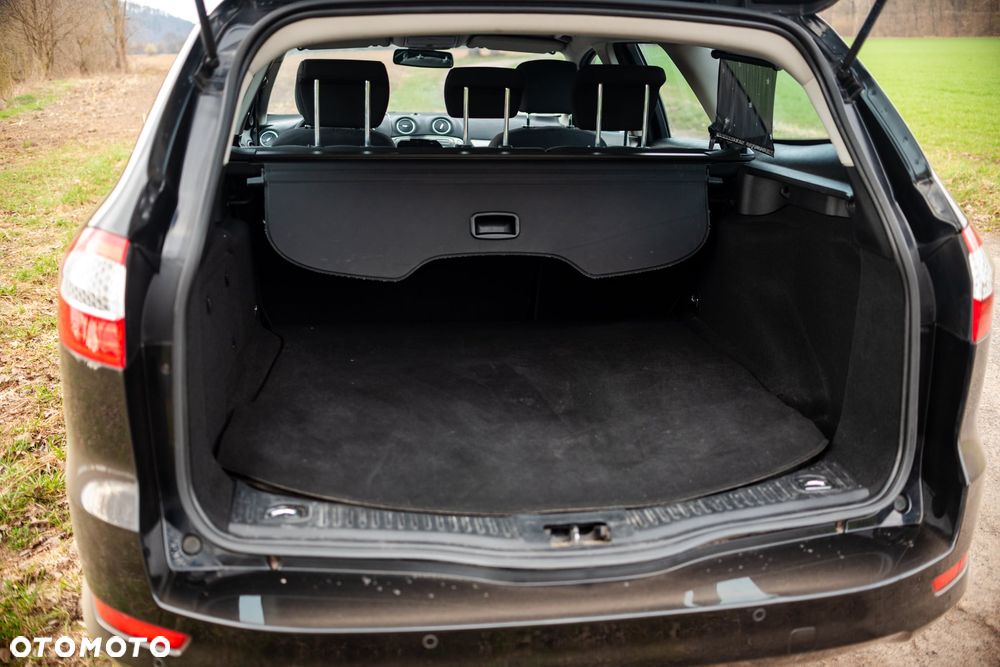 Ford Mondeo 2.0 Titanium - 13