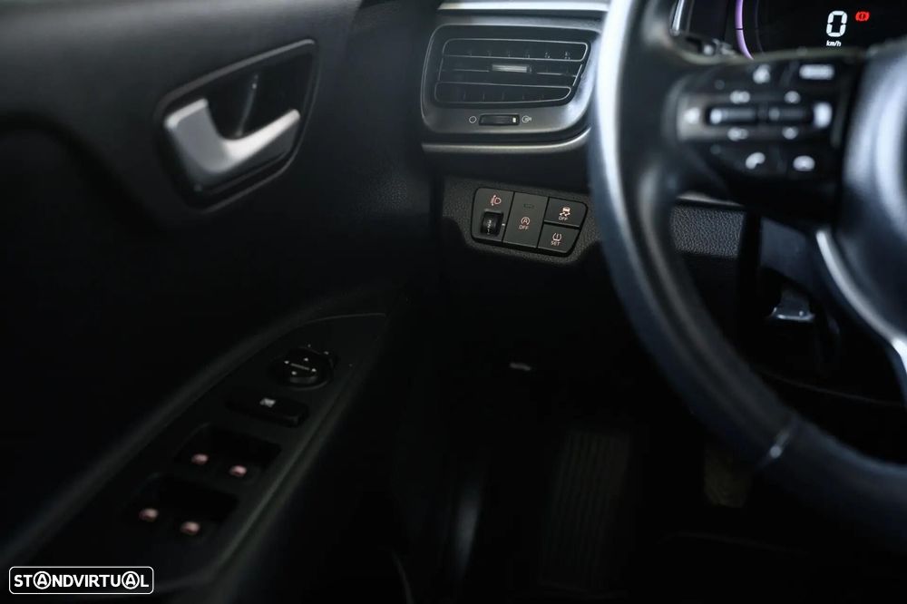 Kia Stonic 1.2 MPi Vibe - 35