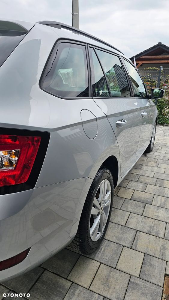 Skoda Fabia 1.0 TSI Ambition - 12