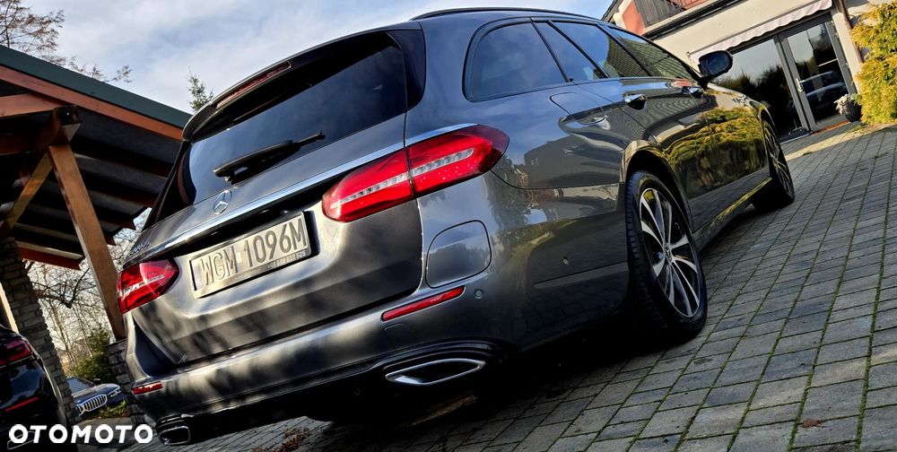 Mercedes-Benz Klasa E 220 d 9G-TRONIC - 16