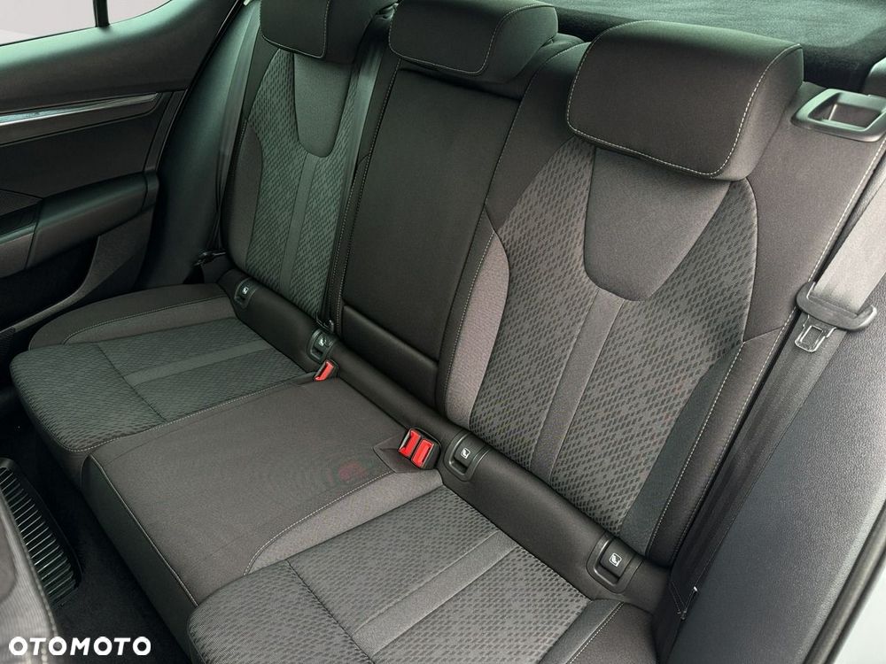 Skoda Octavia 2.0 TSI DSG 4x4 Style - 26
