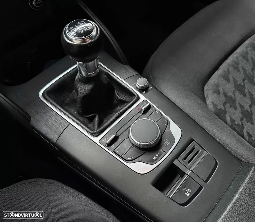 Audi A3 Sportback 1.6 TDI - 9
