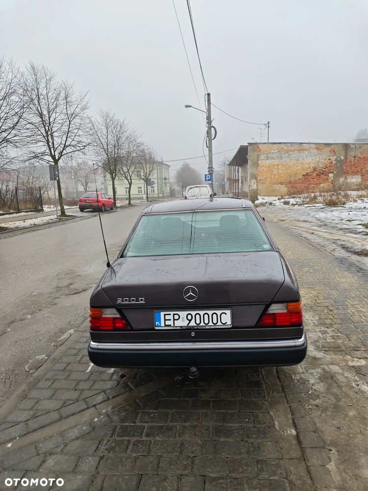 Mercedes-Benz W124 (1984-1993) - 10