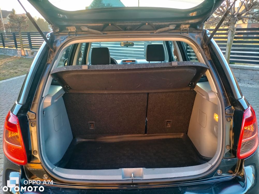 Suzuki SX4 1.6 VVT Streetline 4x2 Club - 12