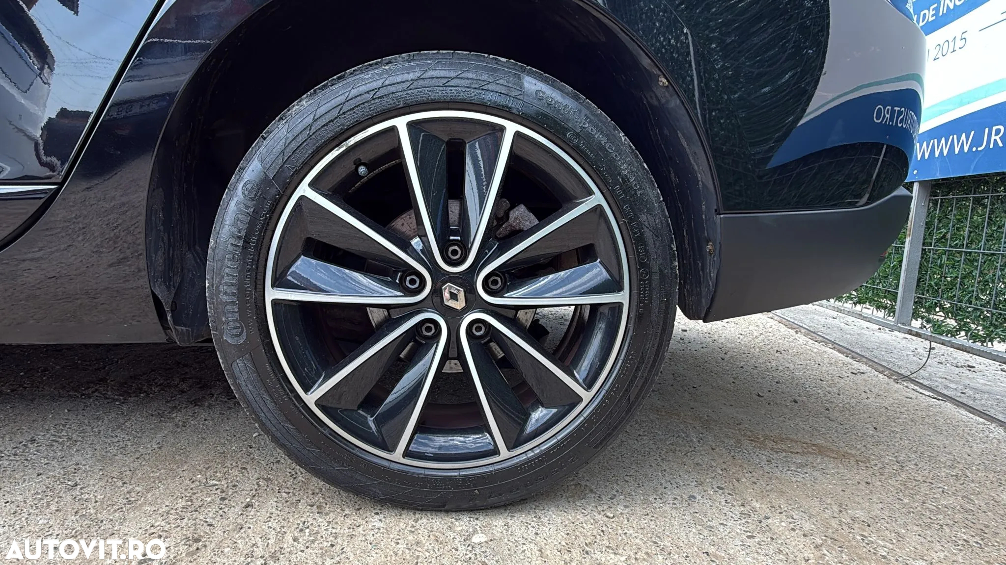 Renault Megane ENERGY dCi 110 Start & Stop Bose Edition - 11