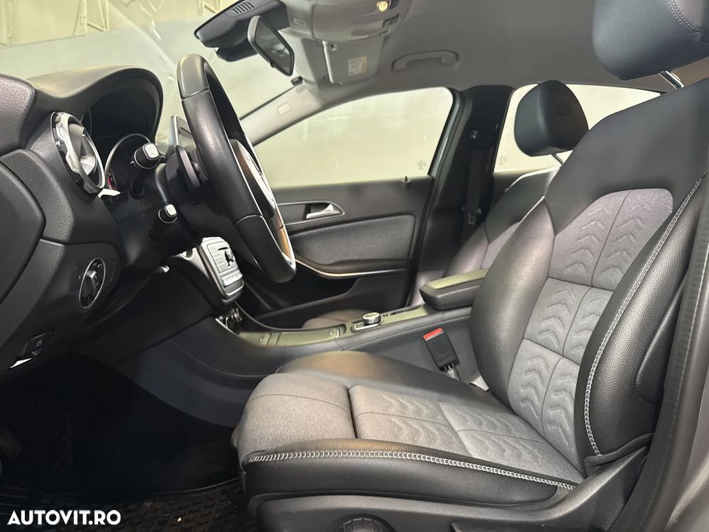 Mercedes-Benz GLA 200 d Aut. - 23