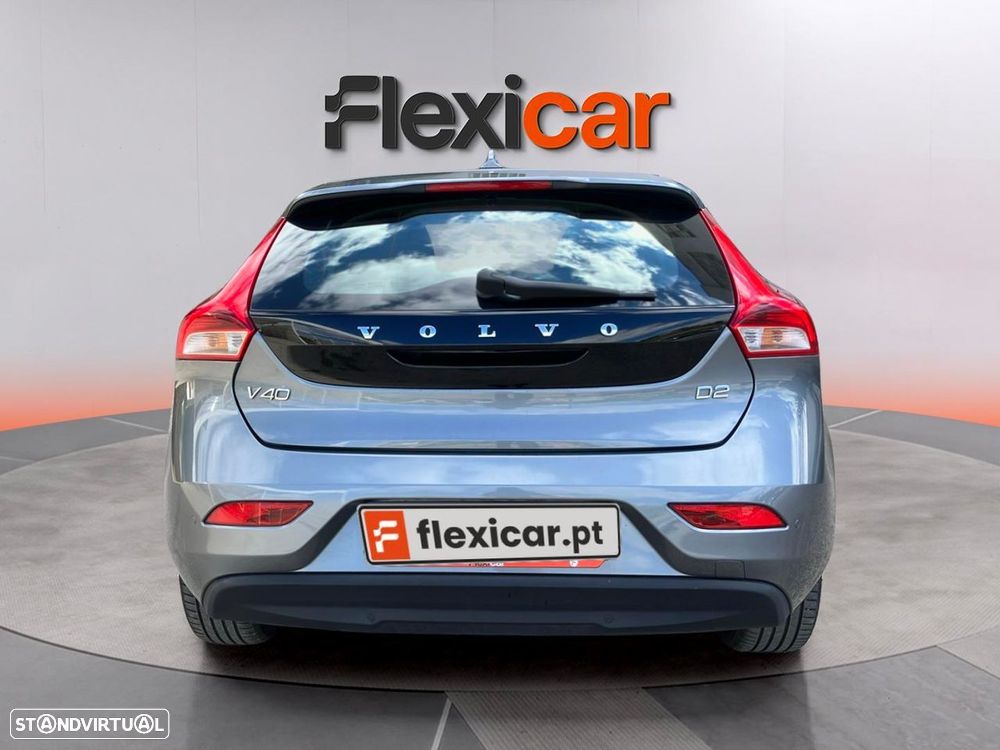 Volvo V40 - 6