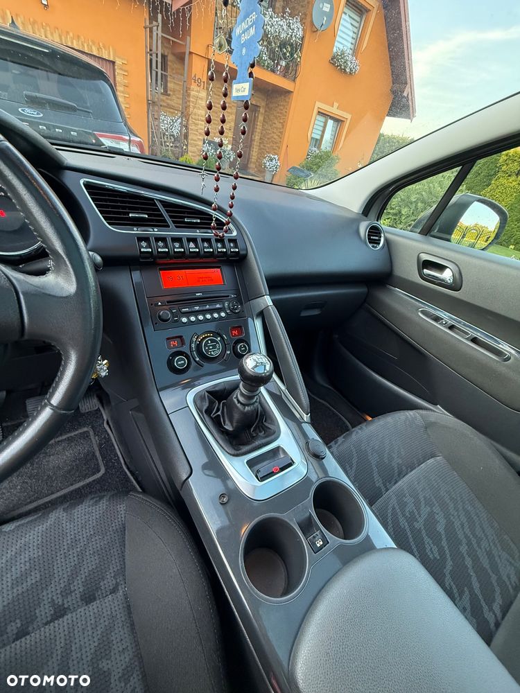 Peugeot 3008 1.6 Premium - 9