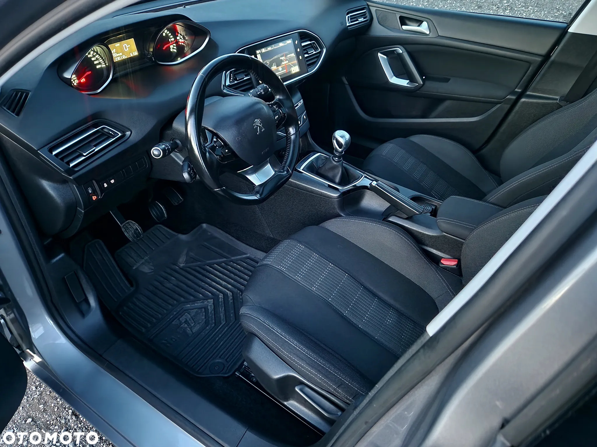Peugeot 308 - 14
