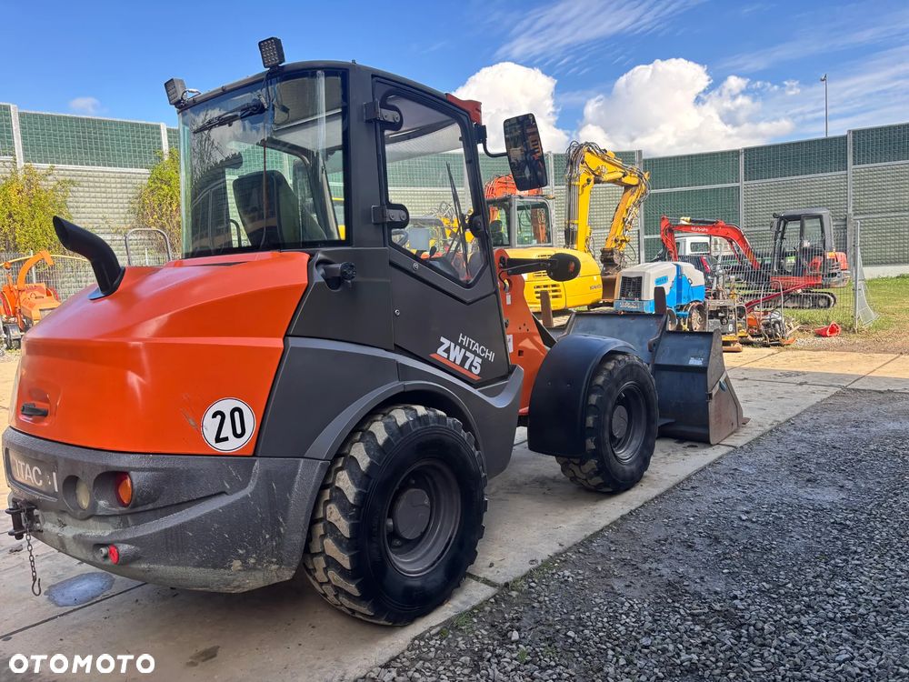 Volvo L25B-Z - 8