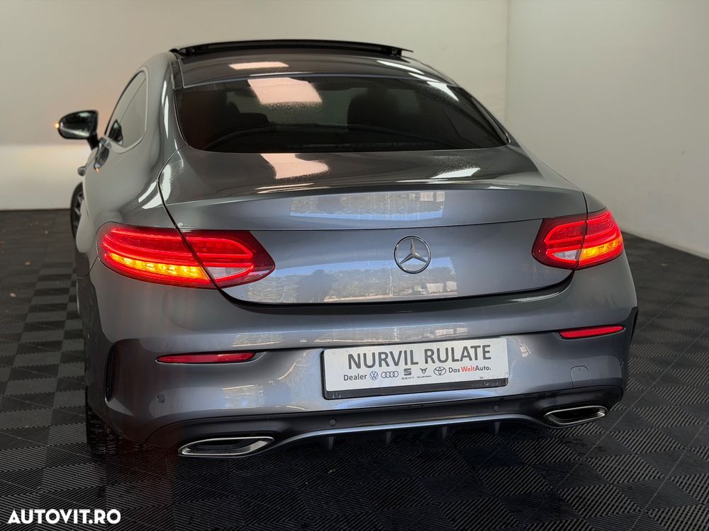 Mercedes-Benz C 180 9G-TRONIC AMG Line - 14