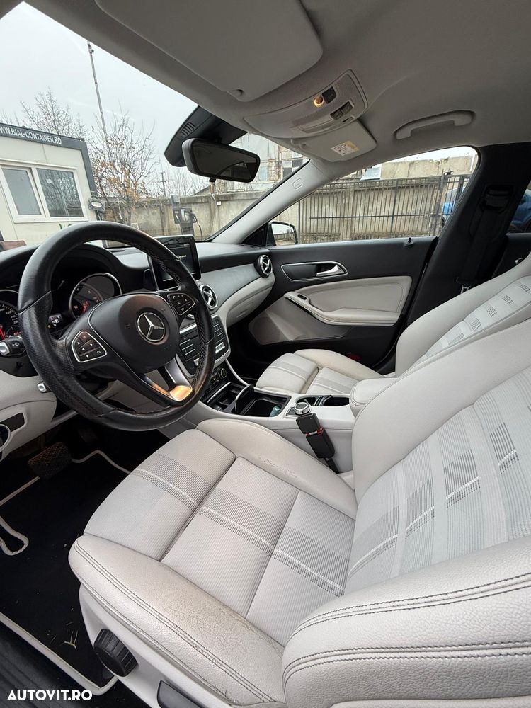 Mercedes-Benz CLA - 7