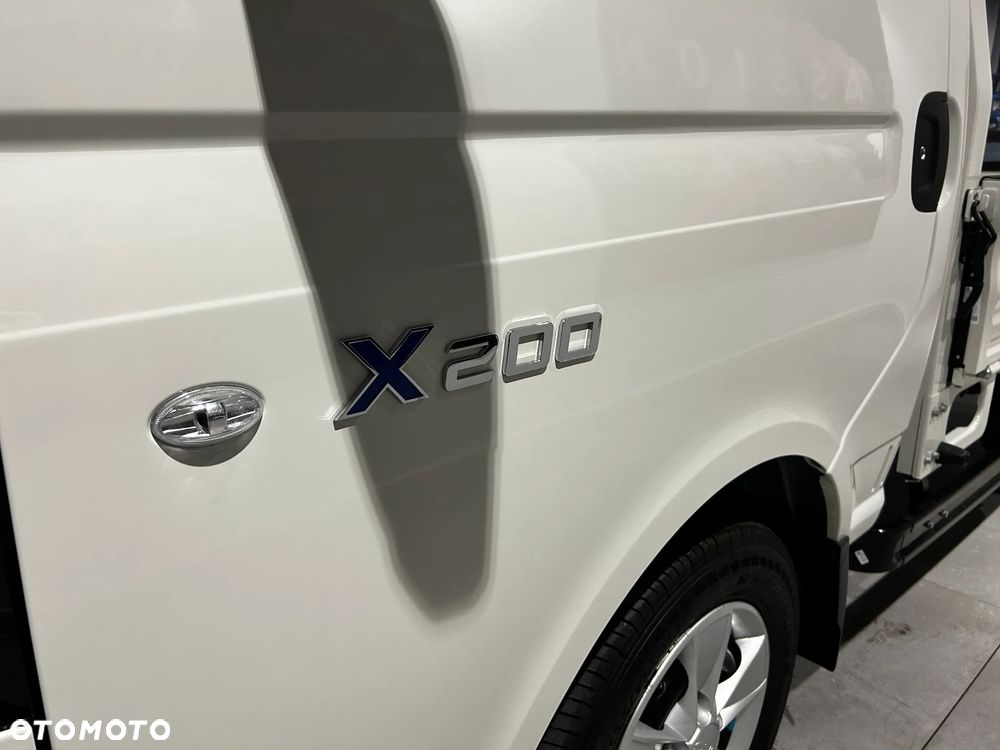 JAC X200 - 10