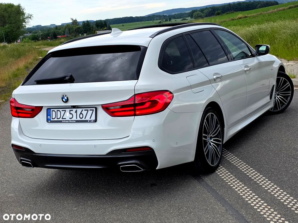 BMW Seria 5 520d xDrive M Sport Edition - 9