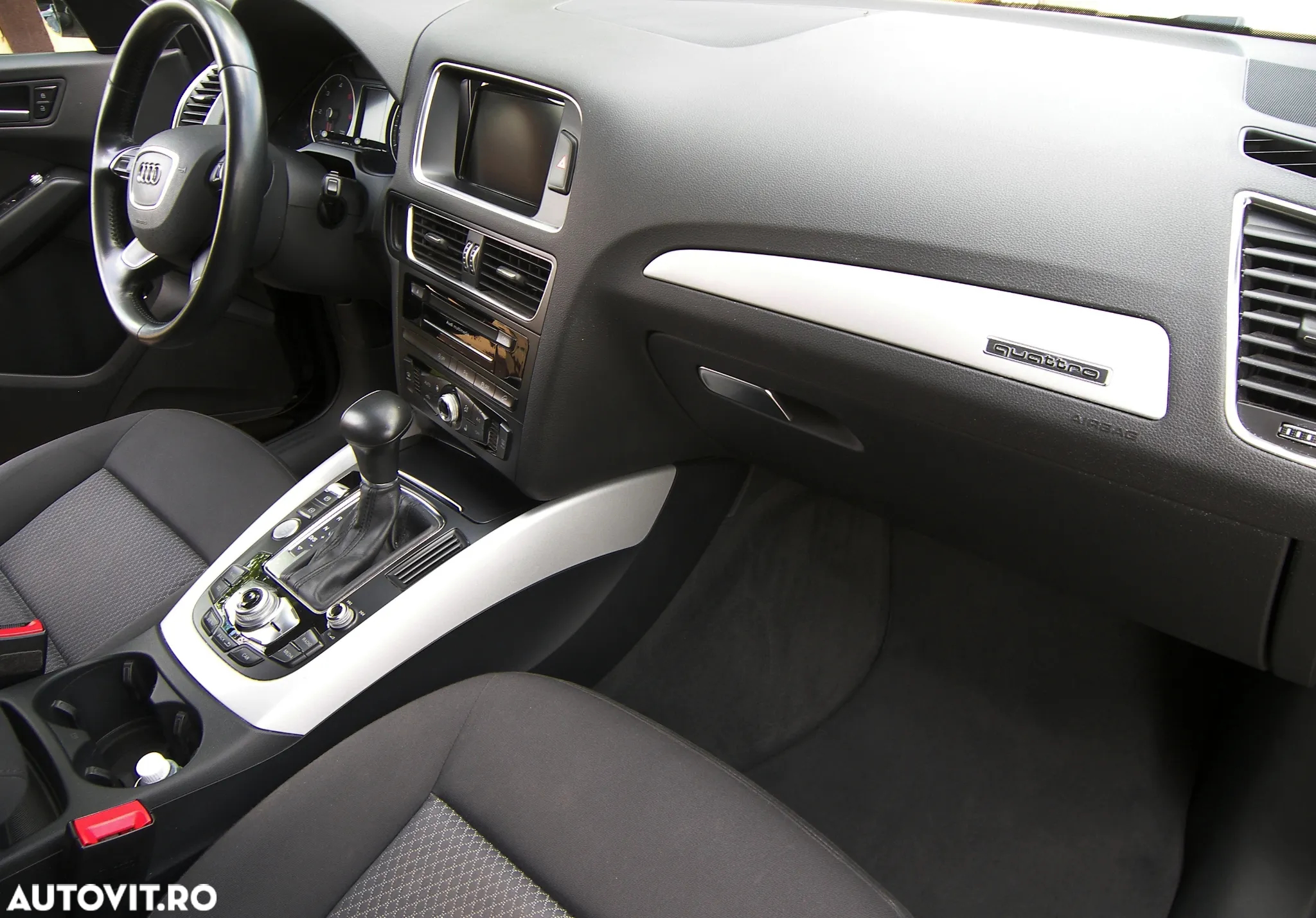 Audi Q5 2.0 TDI Quattro S tronic - 29
