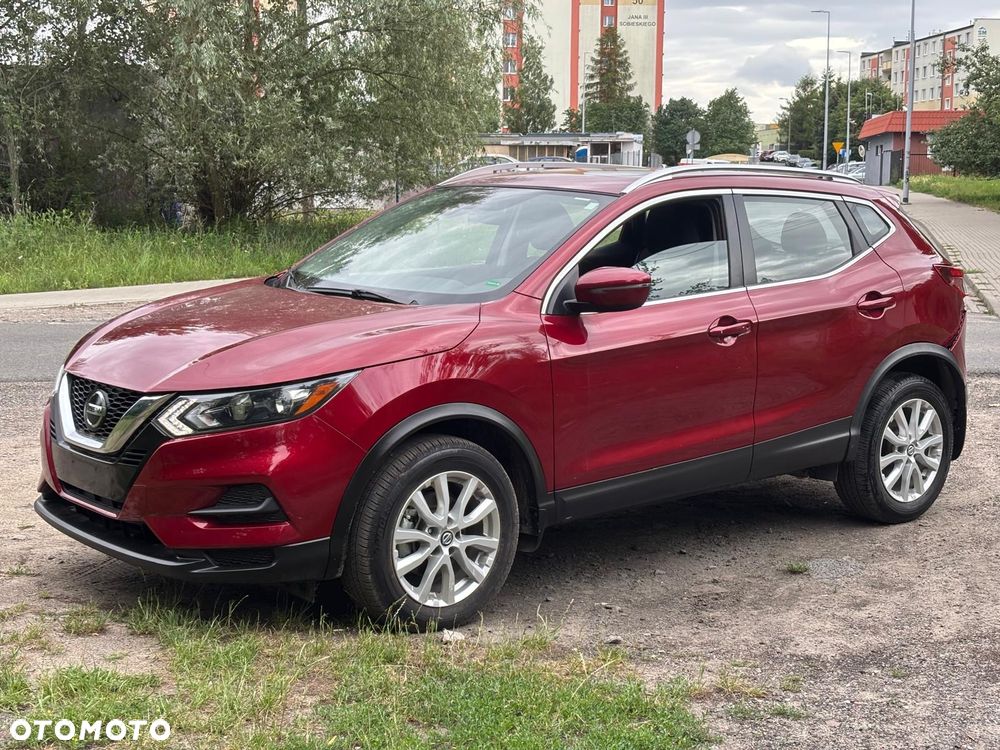 Nissan Qashqai - 1