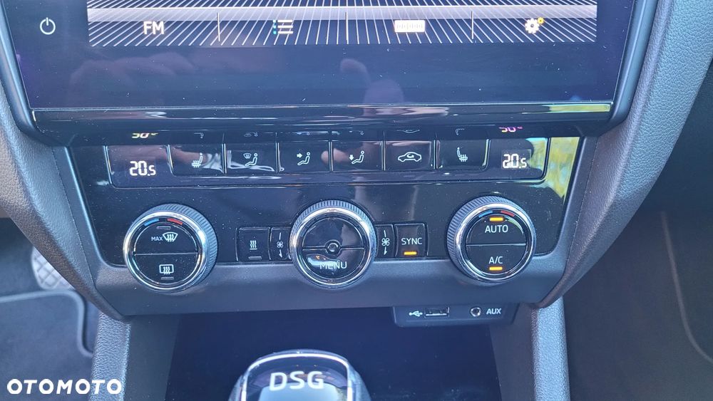 Skoda Octavia 1.8 TSI 4x4 DSG L&K - 31